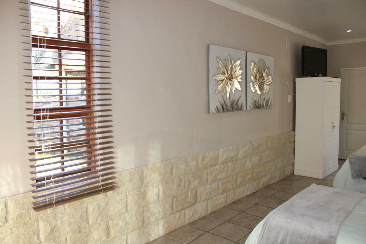 Lighthouse Bed & Breakfast Kroonstad Luaran gambar